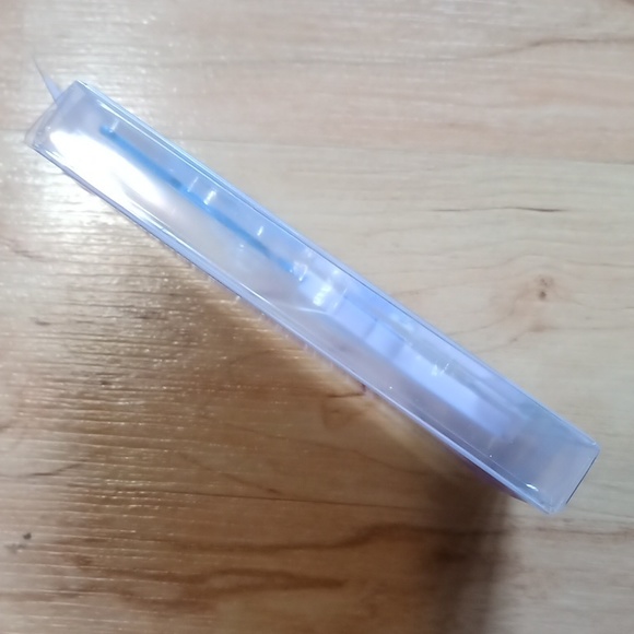 Sanrio Miniso Kuromi Tipped Beauty Scissors with Case - Picture 4 of 9